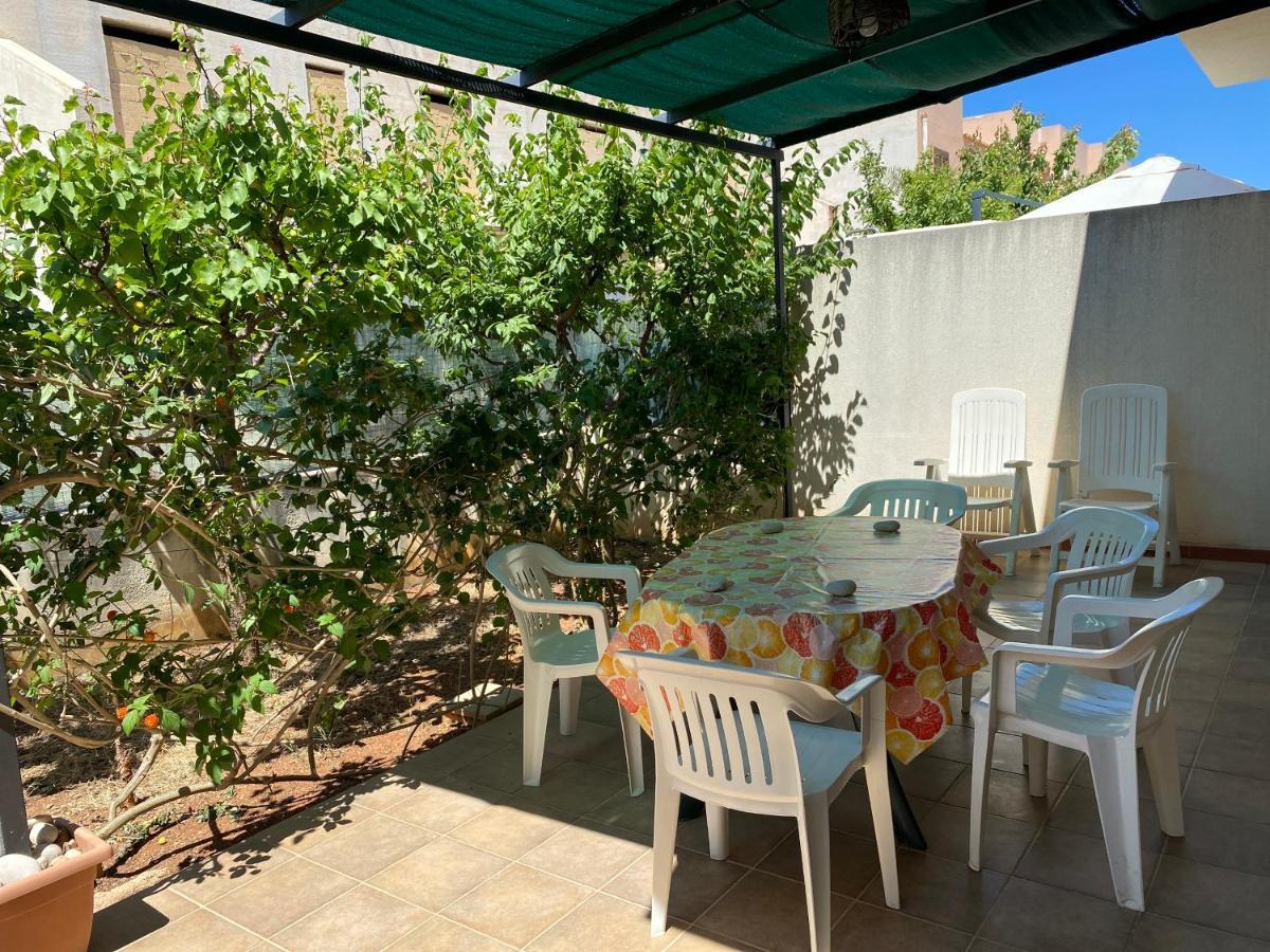 Case Vacanza Cristina Site In Antico Baglio E In Via Abruzzi N 161 San Vito Lo Capo Kültér fotó