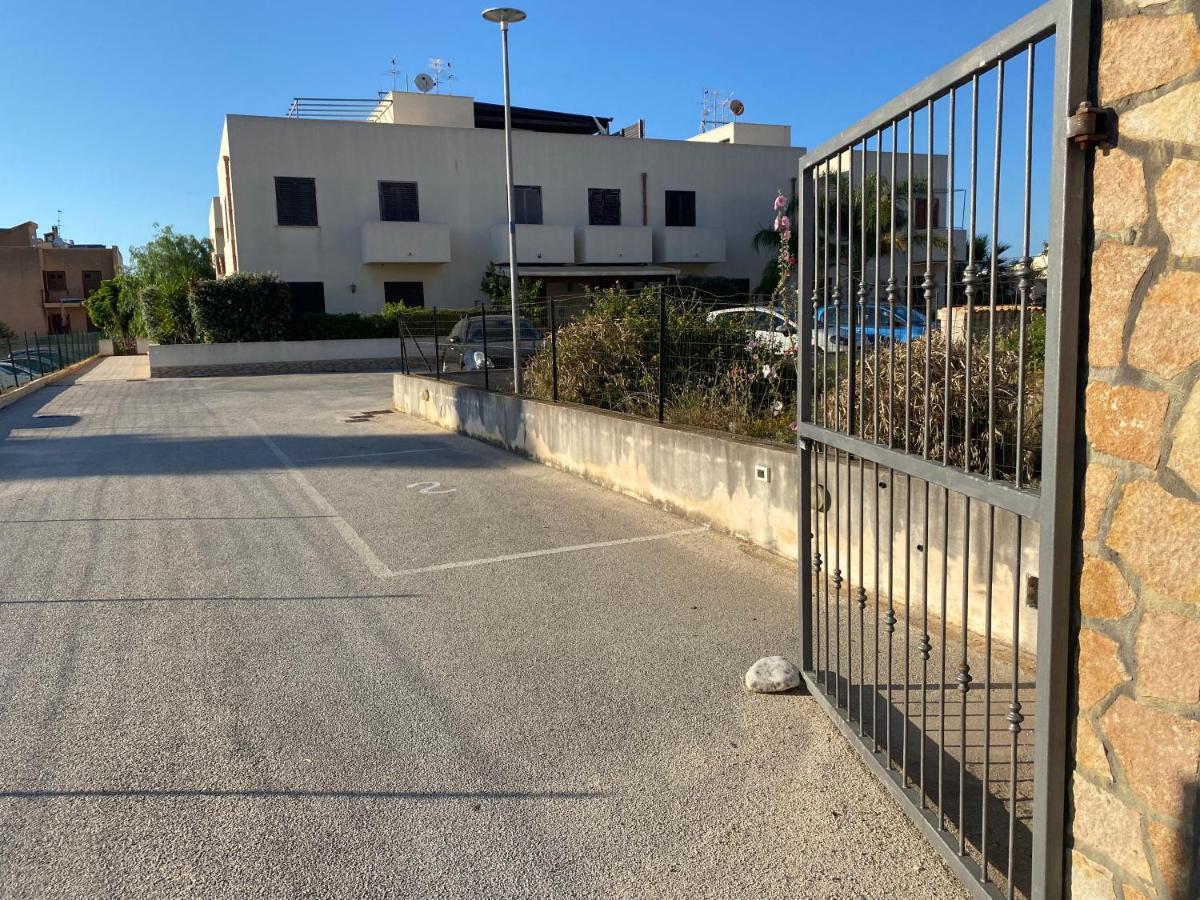 Case Vacanza Cristina Site In Antico Baglio E In Via Abruzzi N 161 San Vito Lo Capo Kültér fotó