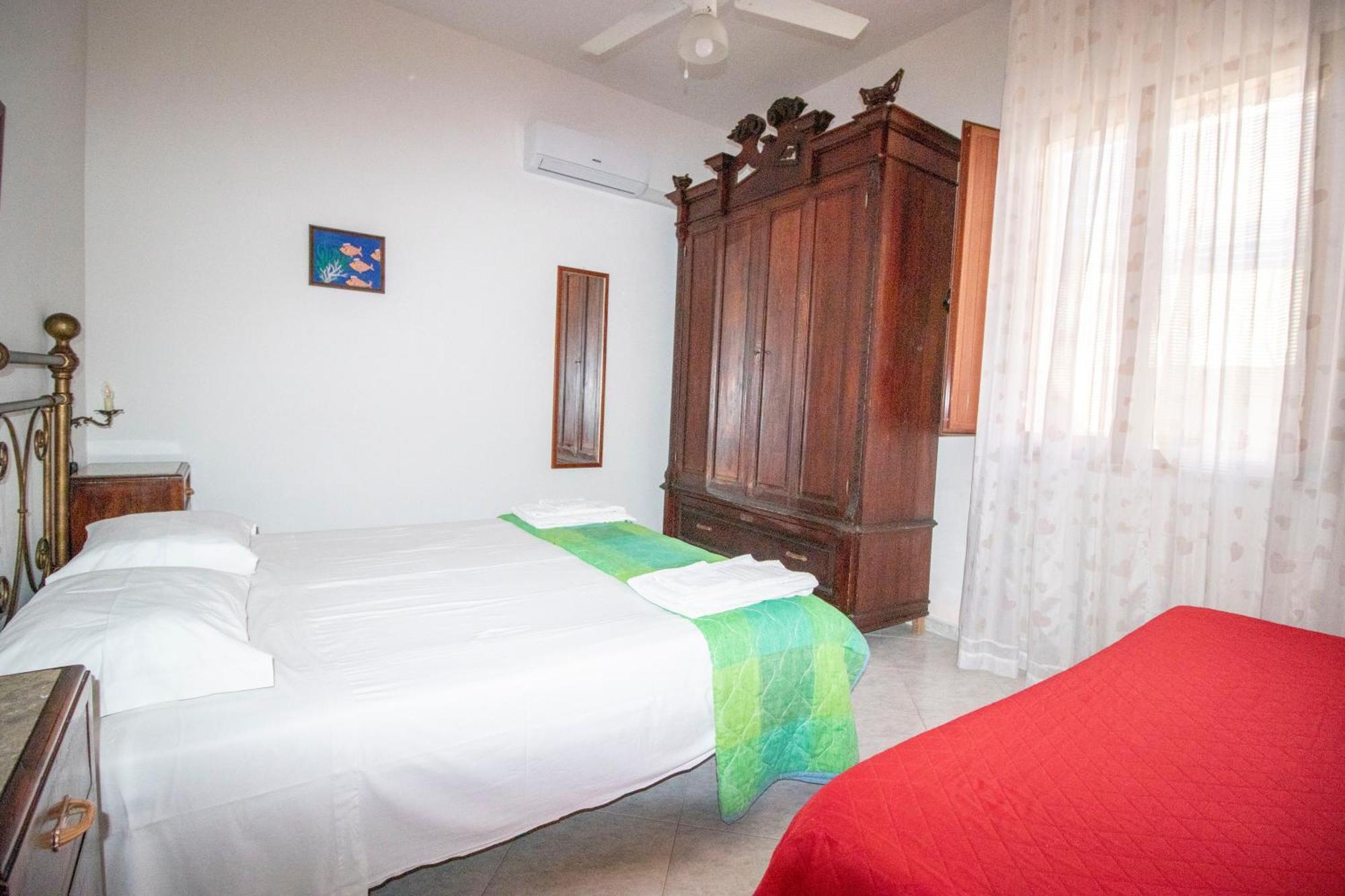 Case Vacanza Cristina Site In Antico Baglio E In Via Abruzzi N 161 San Vito Lo Capo Kültér fotó