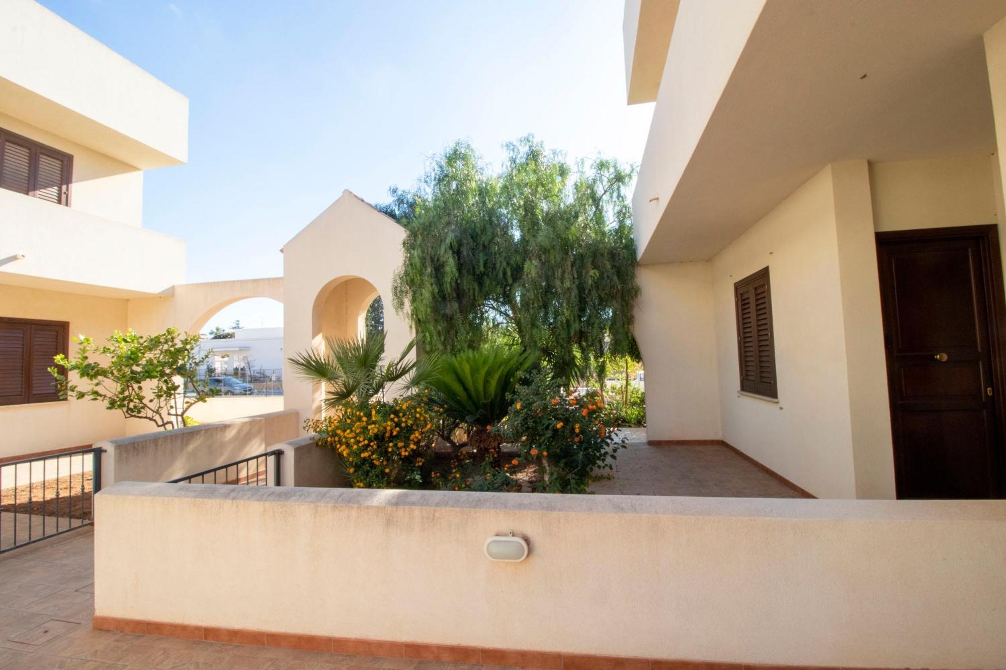 Case Vacanza Cristina Site In Antico Baglio E In Via Abruzzi N 161 San Vito Lo Capo Kültér fotó