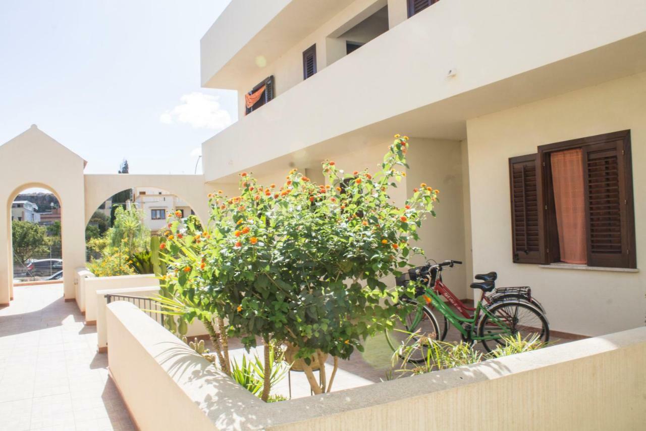 Case Vacanza Cristina Site In Antico Baglio E In Via Abruzzi N 161 San Vito Lo Capo Kültér fotó